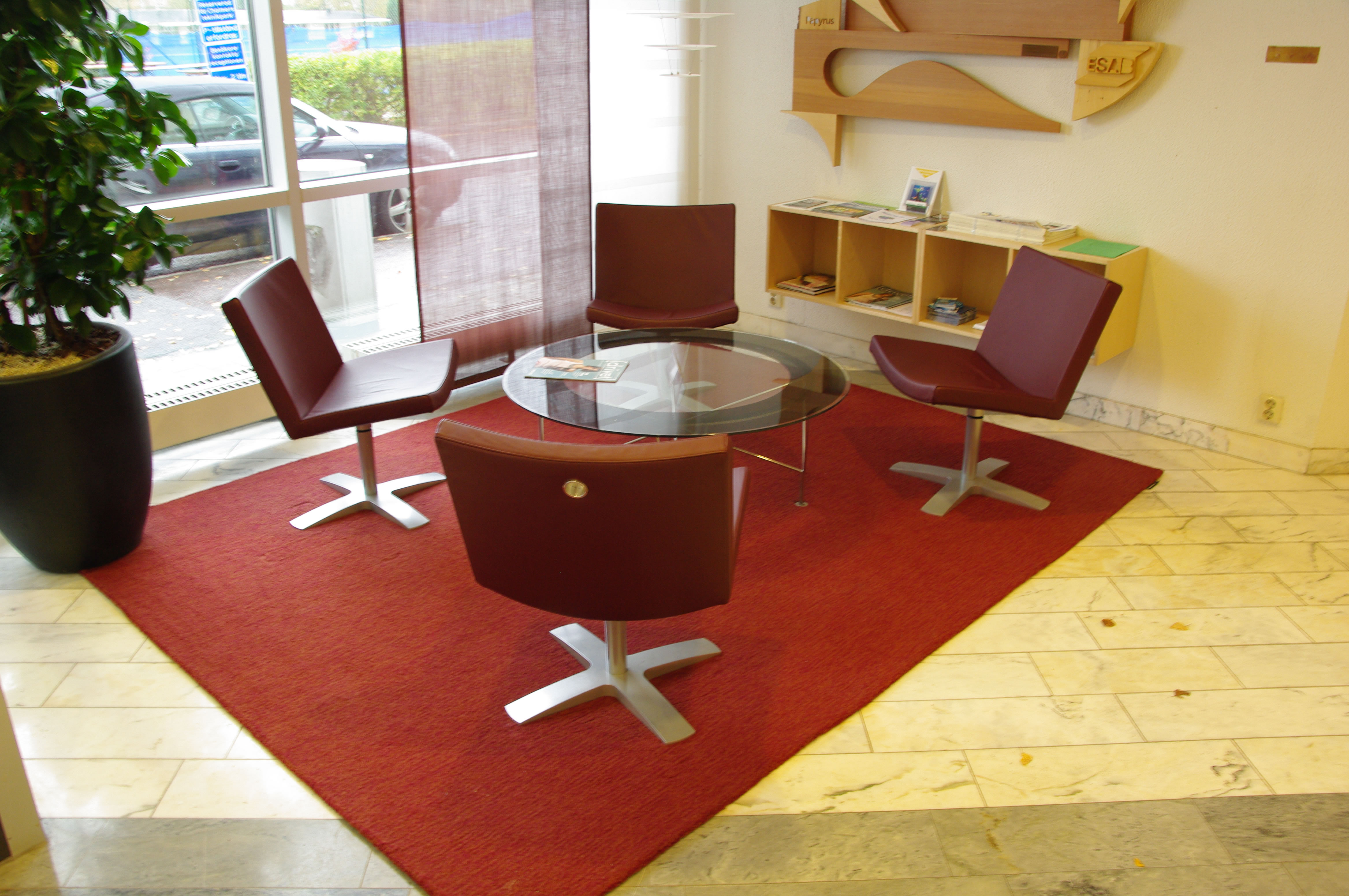 Office space cleaning Office space cleaning